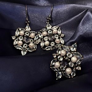 Natural Iolite Topaz and Pearl Set in black rhodium plated silver